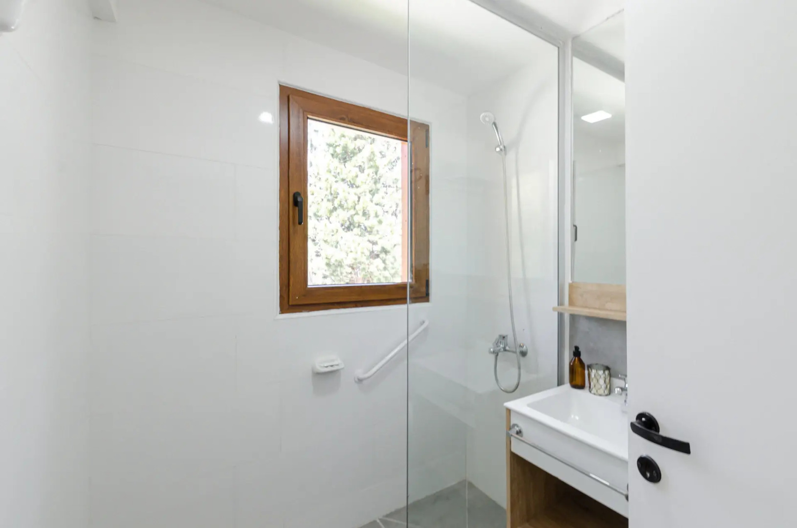 BLUE APARTS - Lagoon Superior