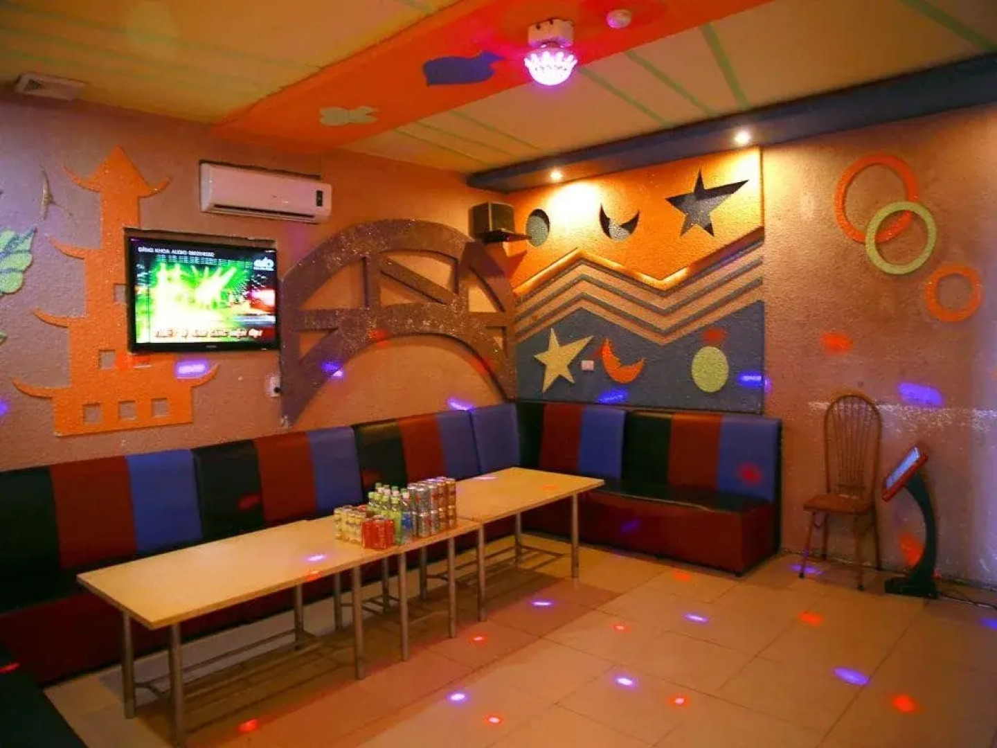 Dien Chau Trade Hotel