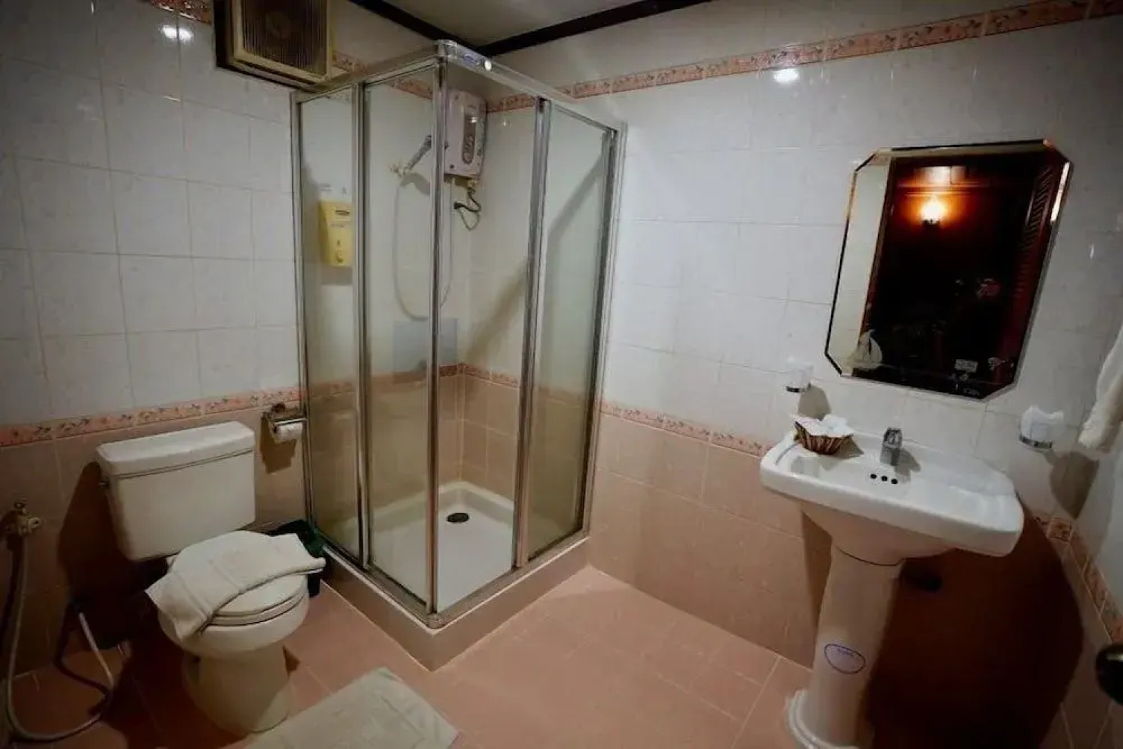 Rimchan Resort Hotel