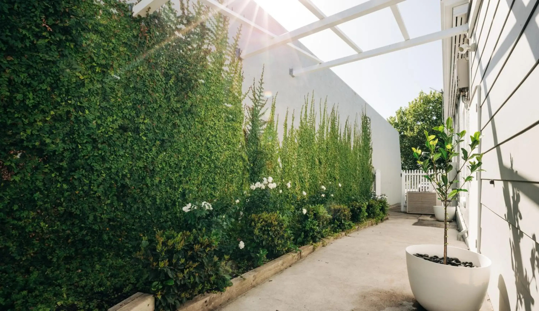 The Manor Apartments