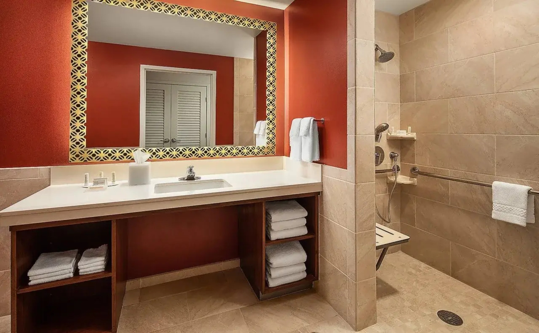 Courtyard by Marriott Anaheim Theme Park Entrance