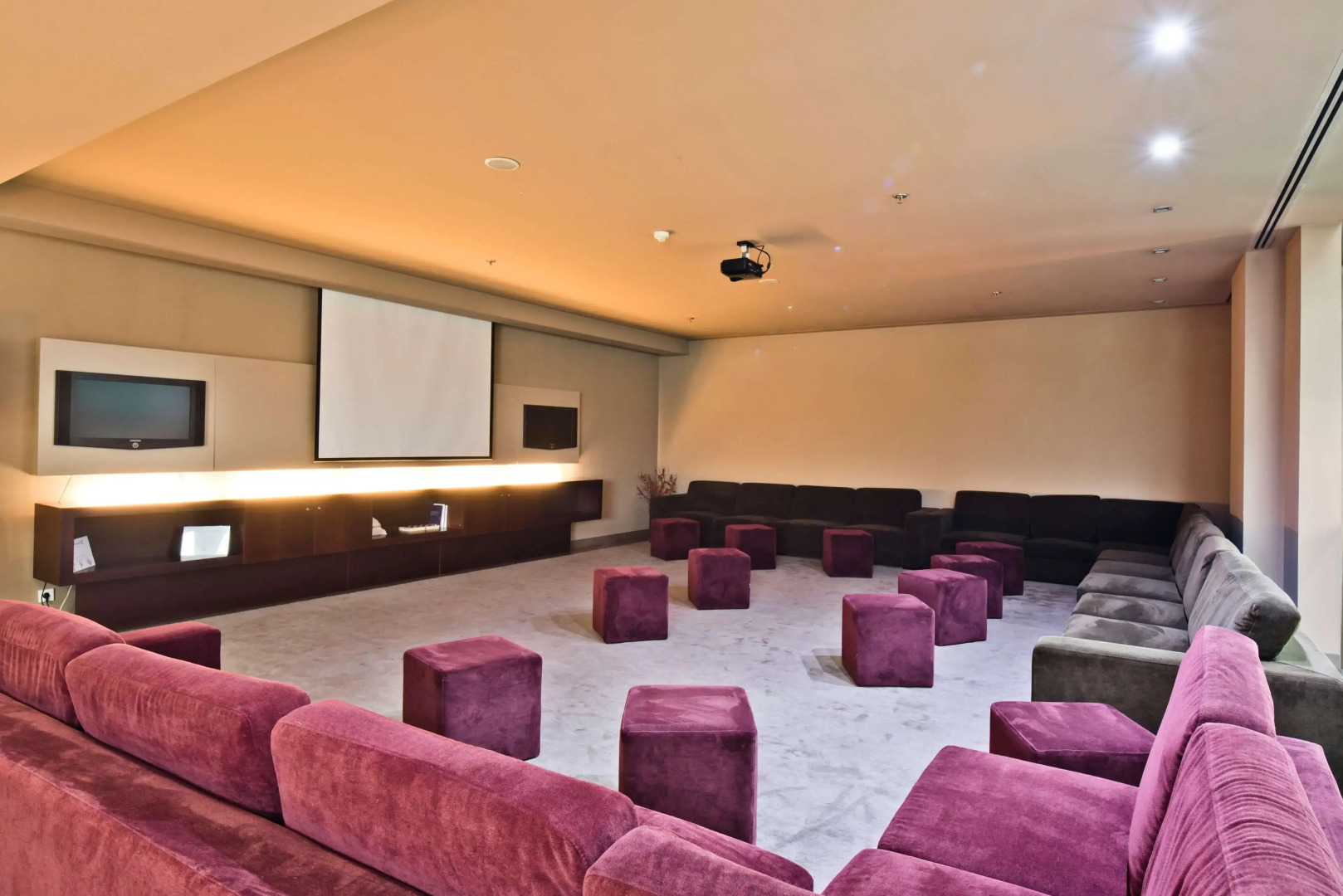 WR Hotel São João da Madeira