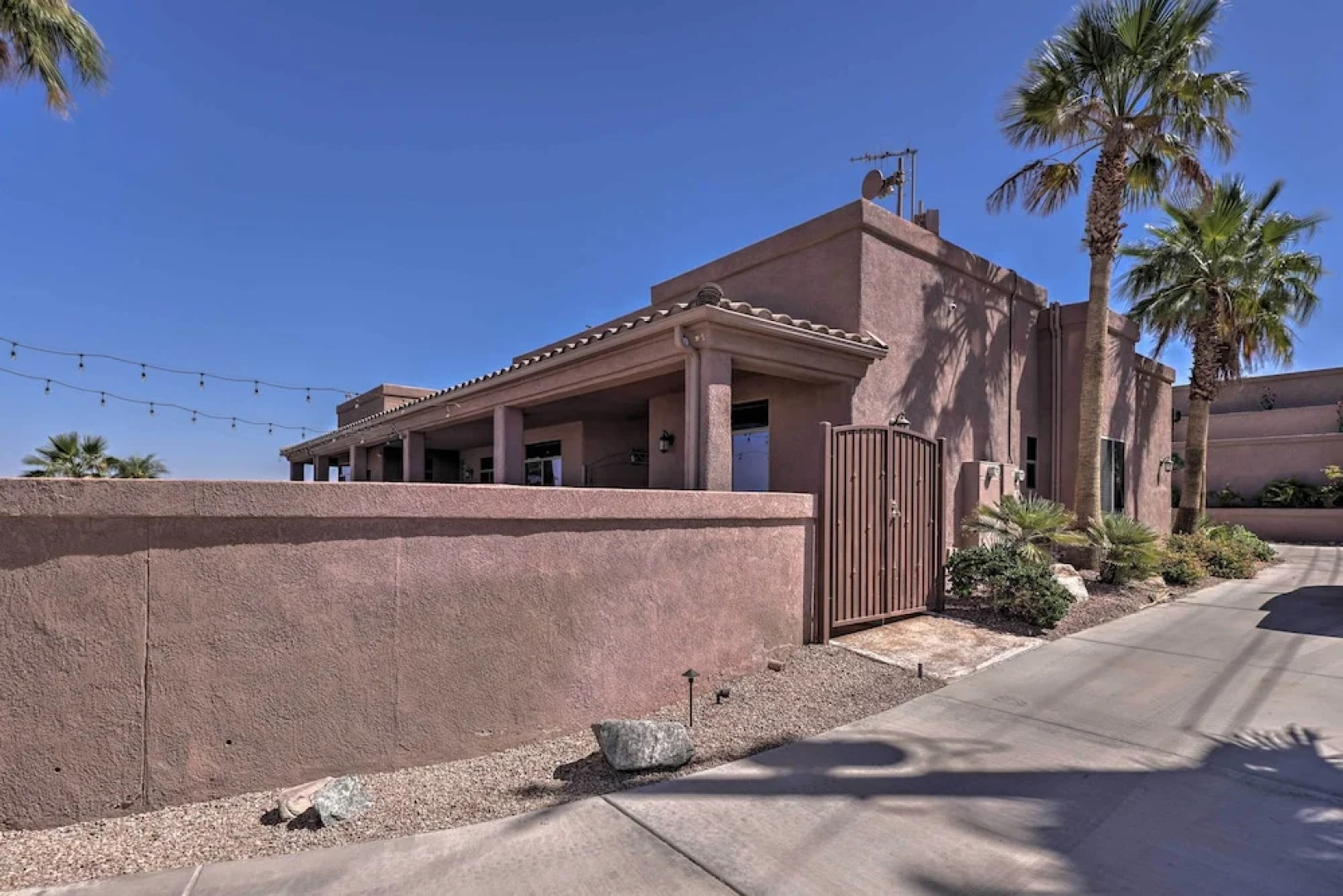 Patio + Lake Havasu View: Scenic Gated Retreat!