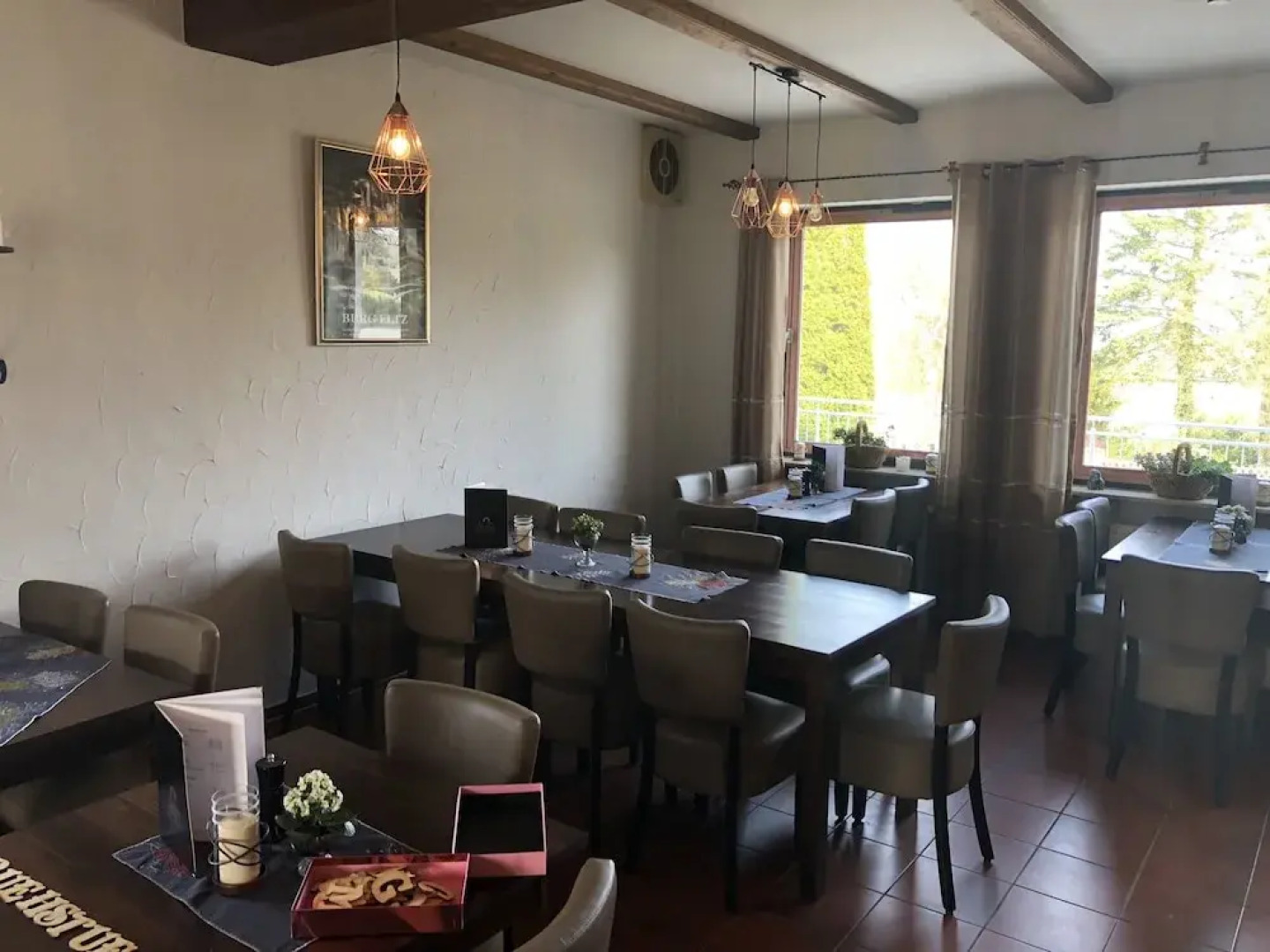 Landhaus vor Burg Eltz