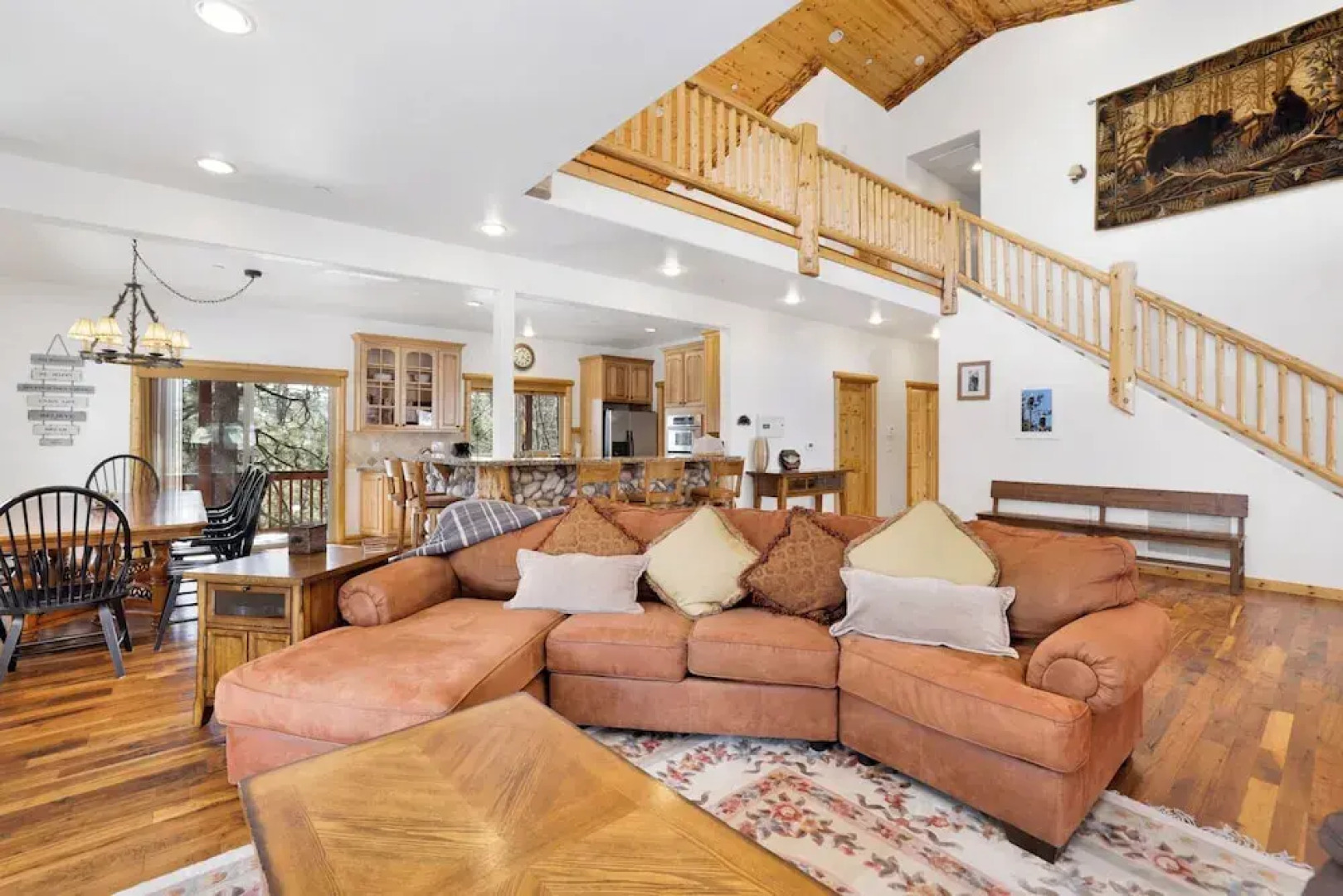 Cozy Lakeview Hideaway #2261