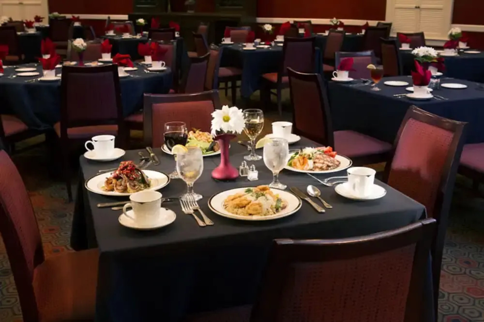 The University of Georgia Center for Continuing Education & Hotel