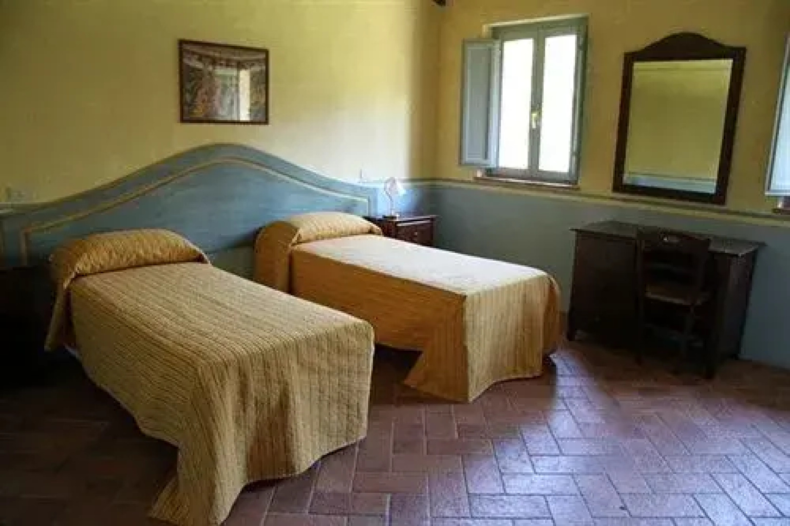 Podernovo di Castello delle Regine