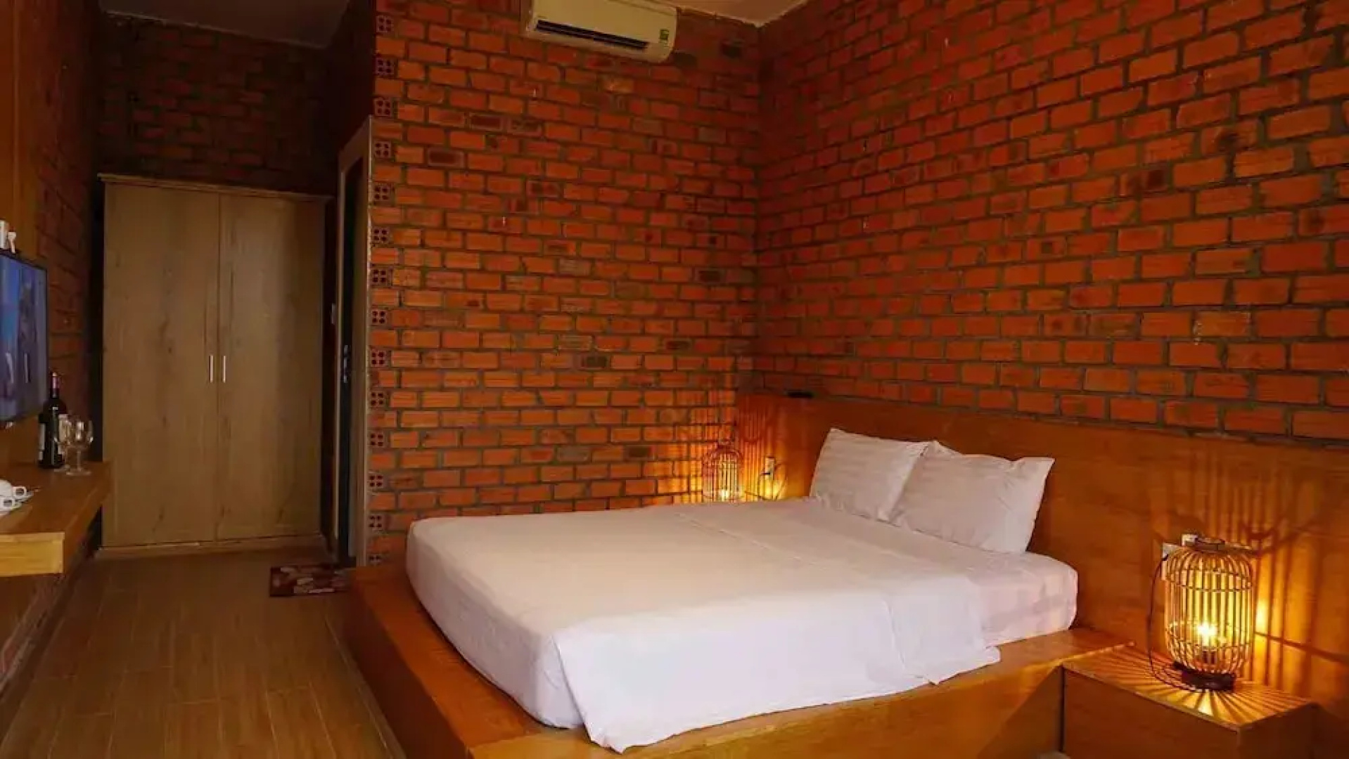 The Light Coral Island Resort