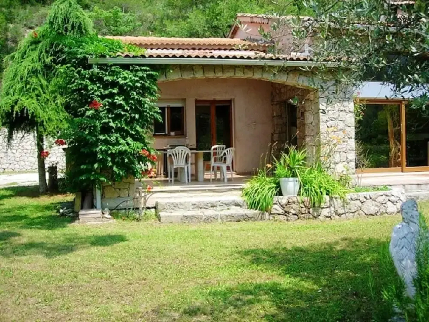 Villa With 4 Bedrooms in Puget-théniers, With Wonderful Mountain View, Private Pool and Enclosed Garden - 40 km From the Slopes