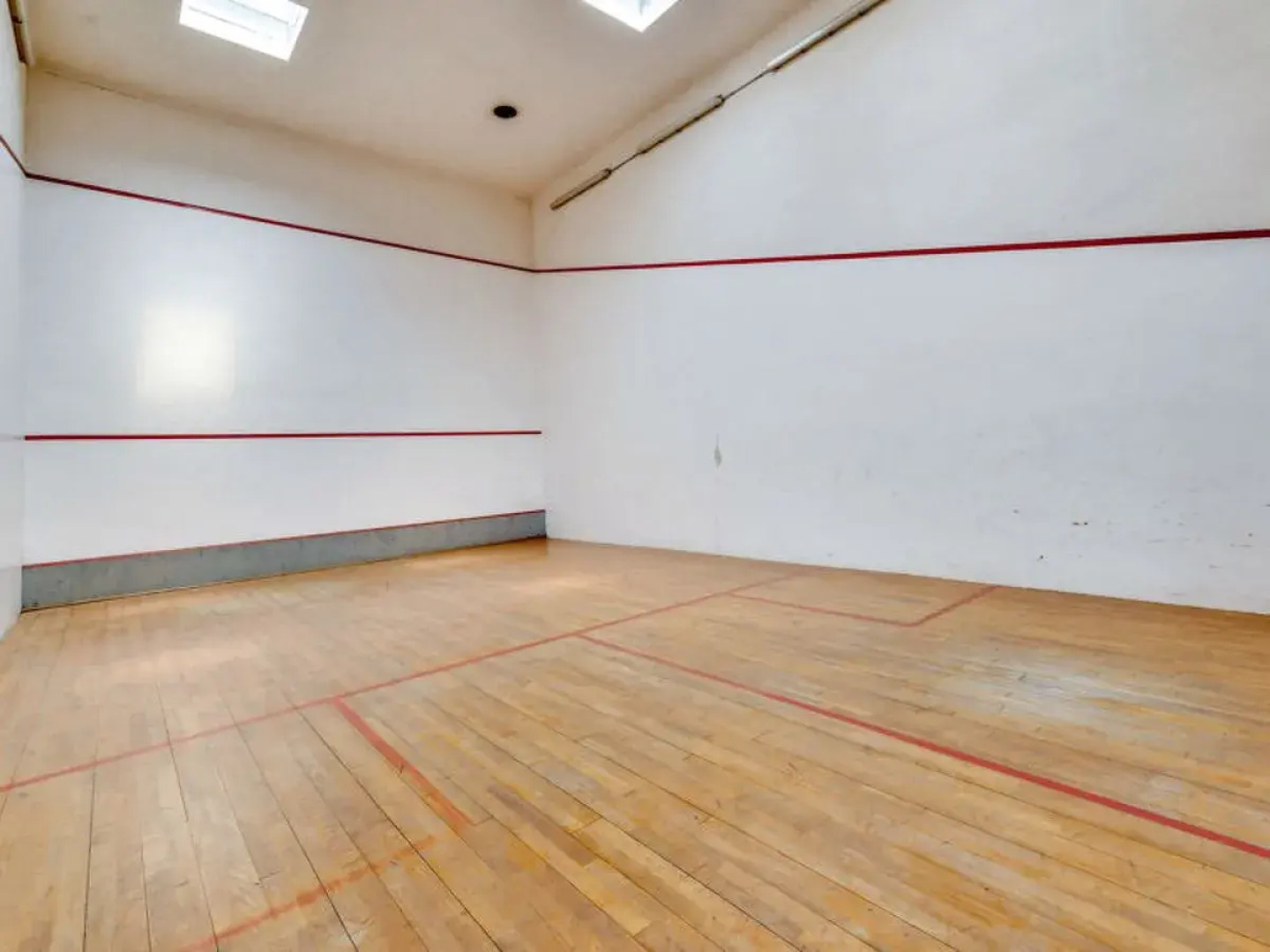 Les Lavandines 1 31900