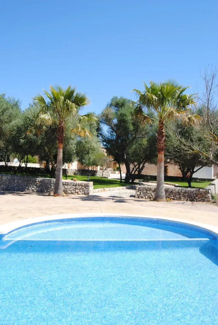 Hotel Rural Es Riquers