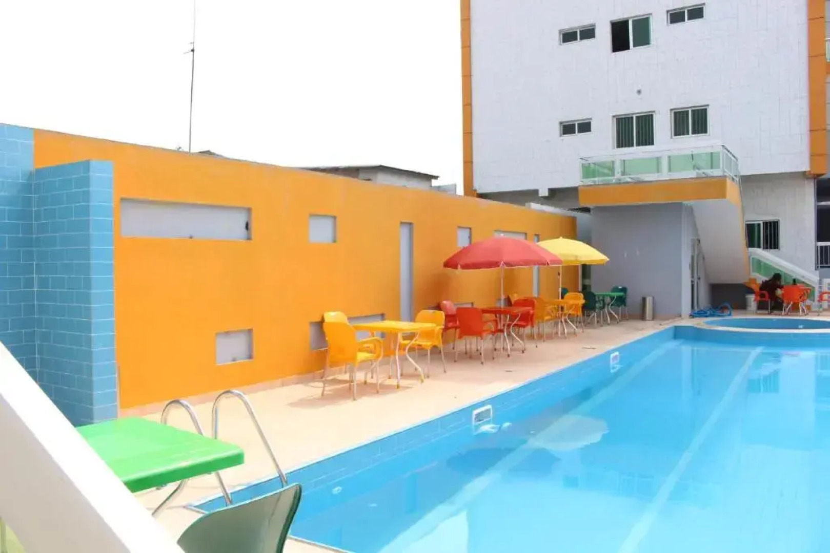 Paradisia Hotel