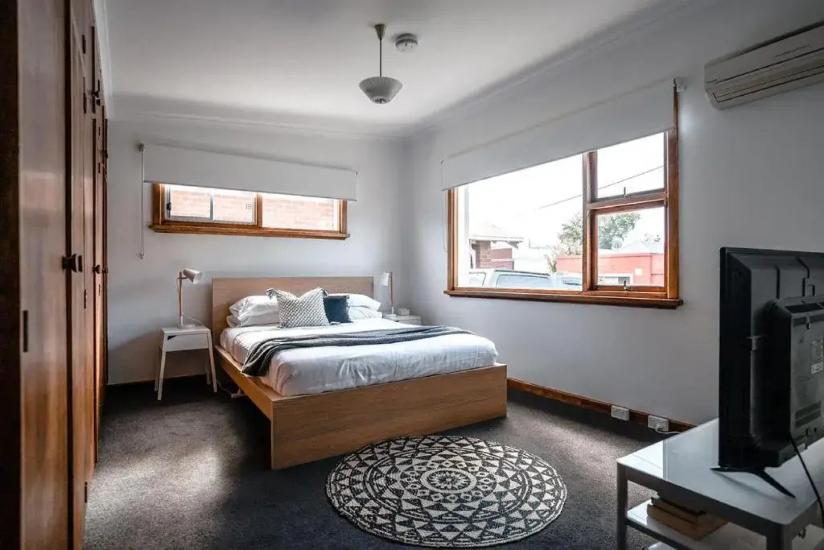 Ms Sophia's Studio Apartment