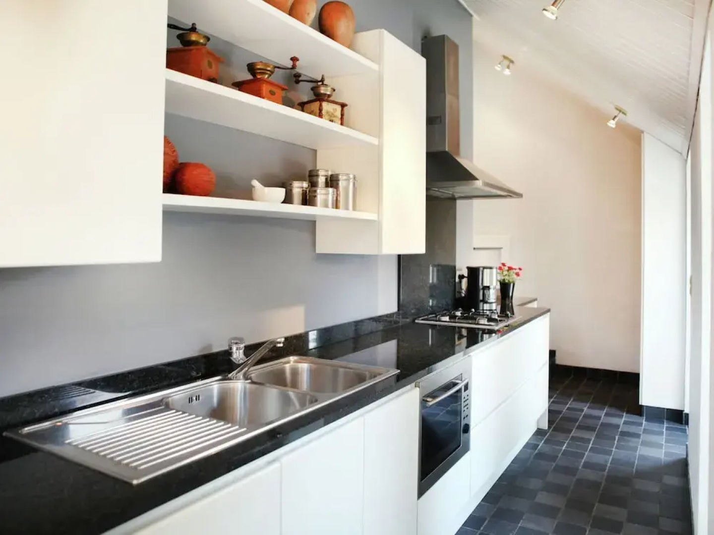 Luxurious Holiday Home in Wingene With Forest Near