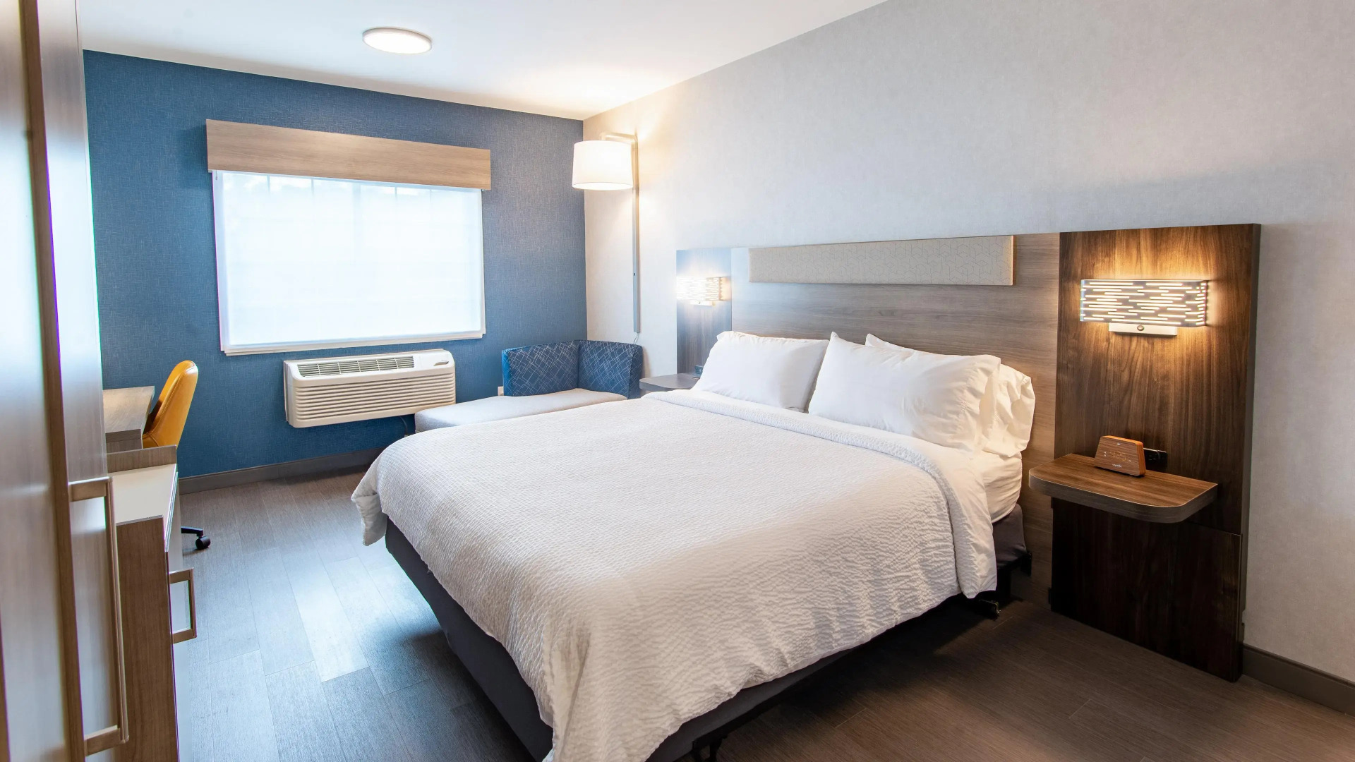 Holiday Inn Express Oakdale by IHG