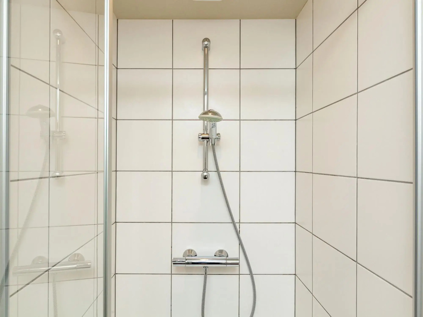 Boutique Chalet in Bullingen Near Lake