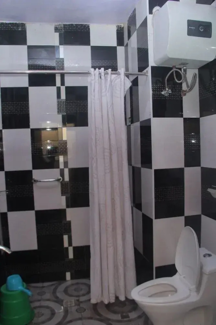 Titanic View Hotel & Suites Ltd