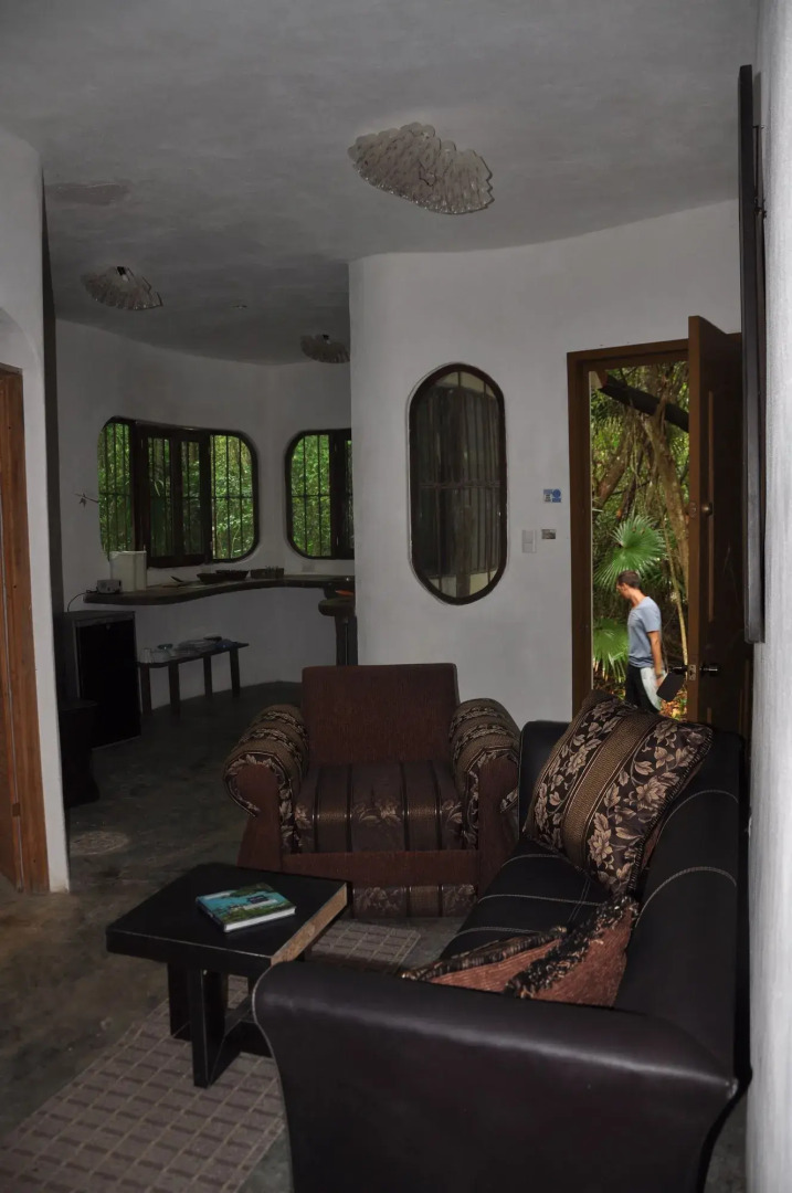 Jolie Jungle Eco Hotel