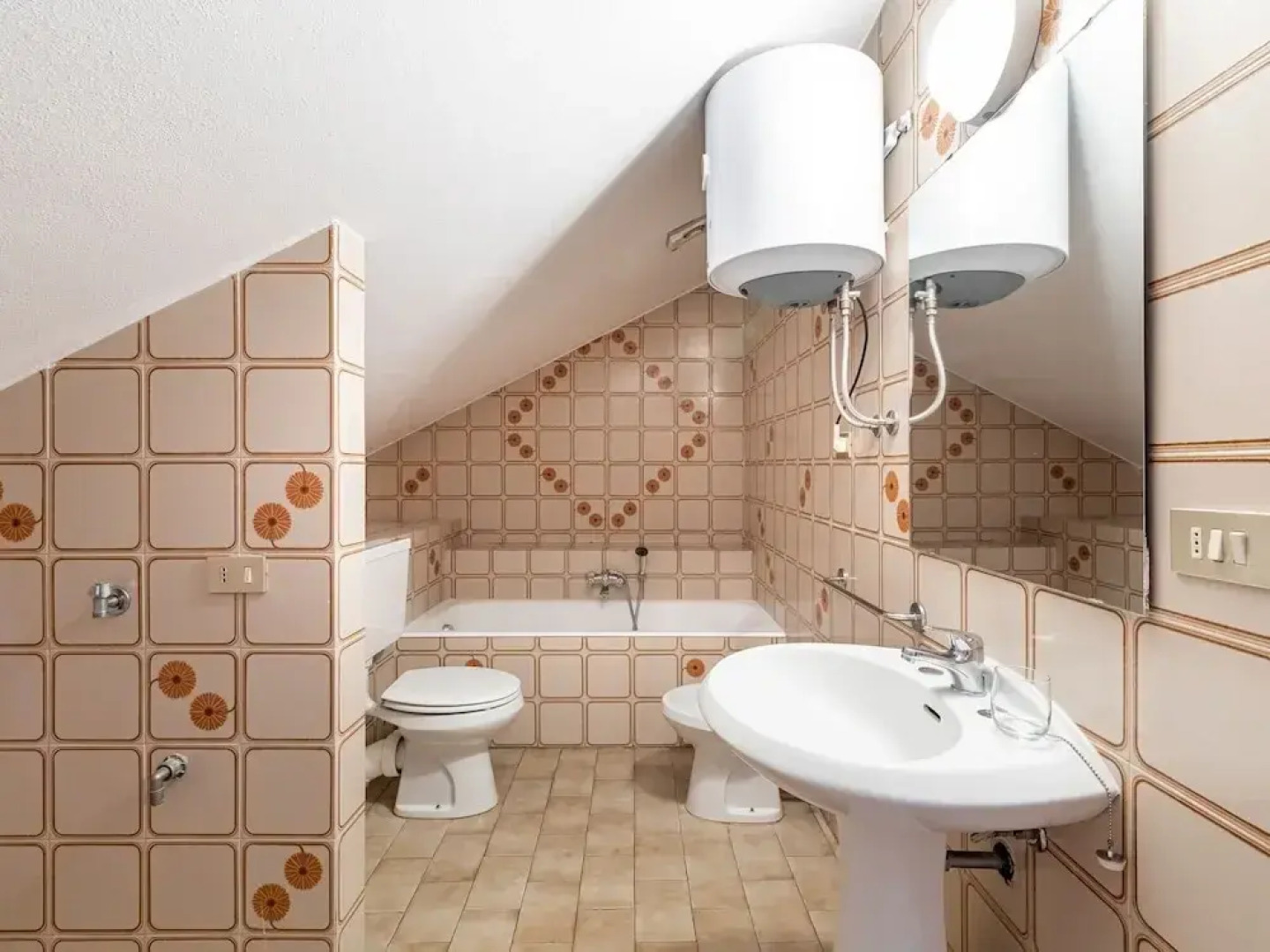 Attractive Apartment in Loano With Garden