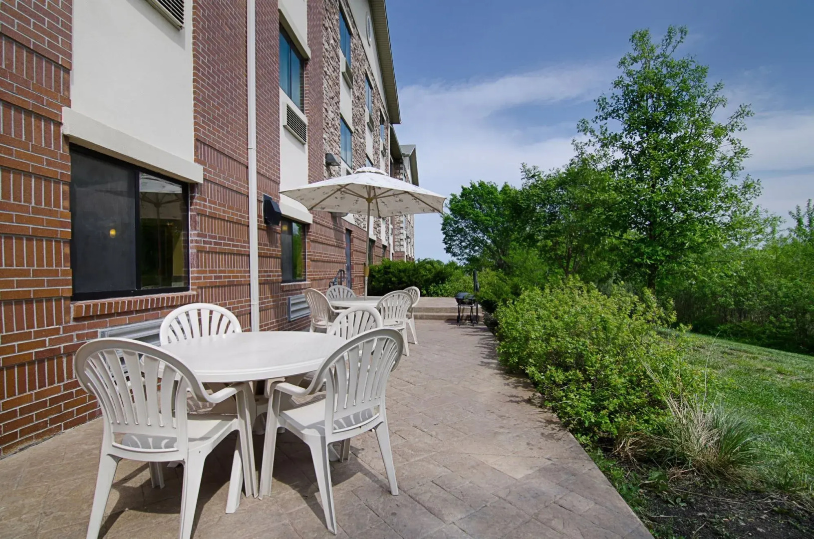 Holiday Inn Express & Suites Olathe South by IHG