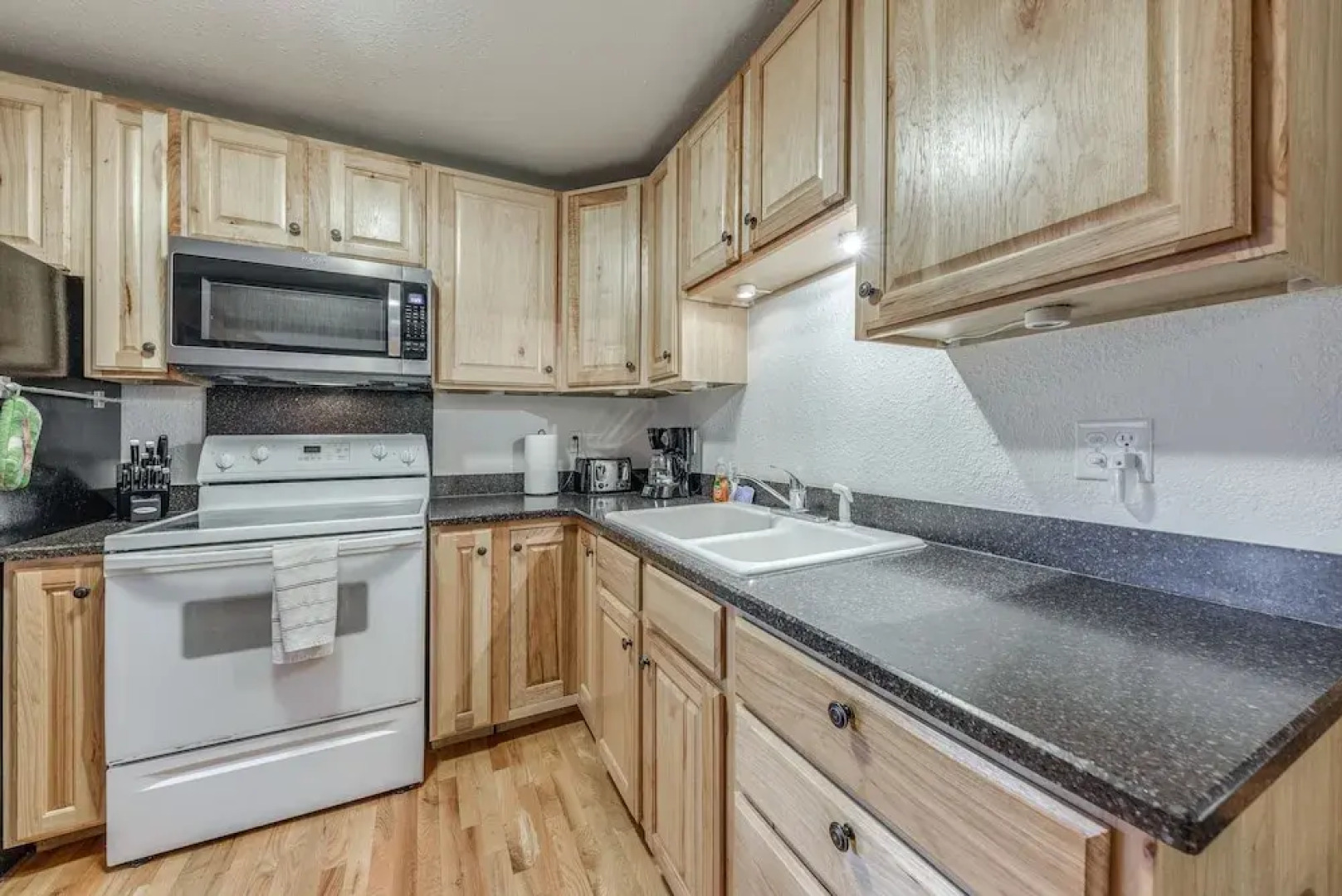 Cloudcroft Cabin Vacation Rental: 3 Mi to Skiing!