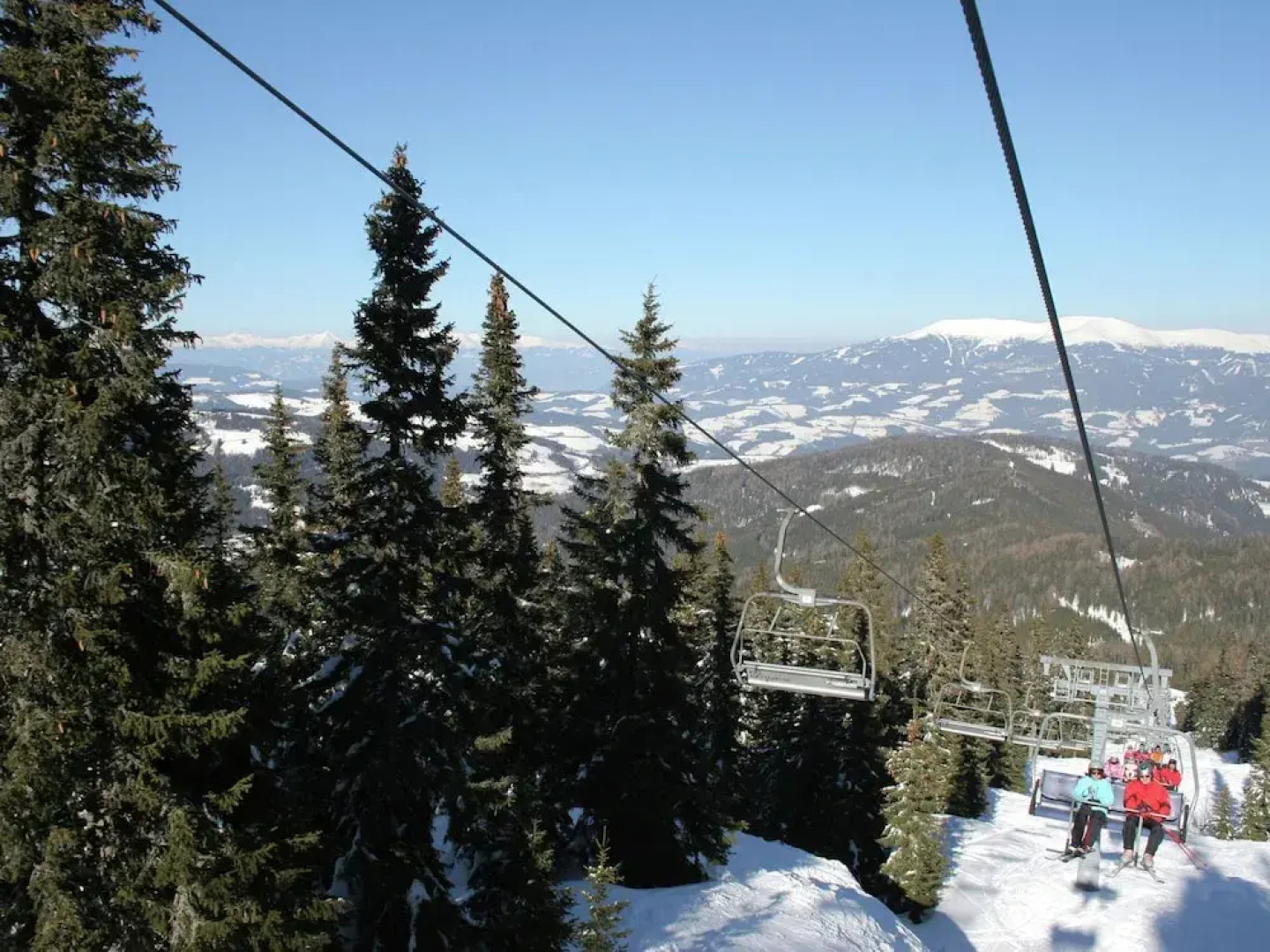 Cozy Chalet with near Ski Area in Klippitztörl