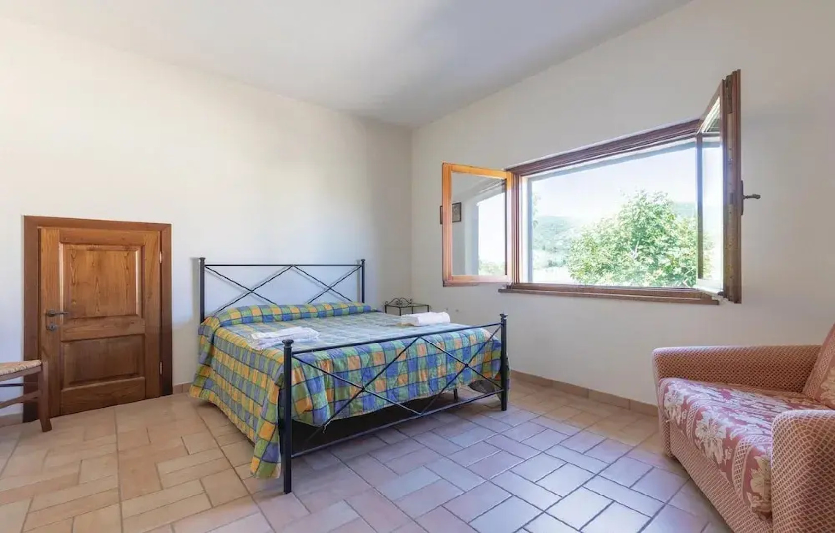 Awesome Apartment in Giano Dell'umbria PG With 2 Bedrooms, Wifi and Outdoor Swimming Pool