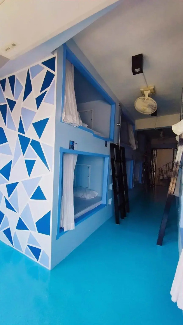 The Port Hostel By Suwatchai