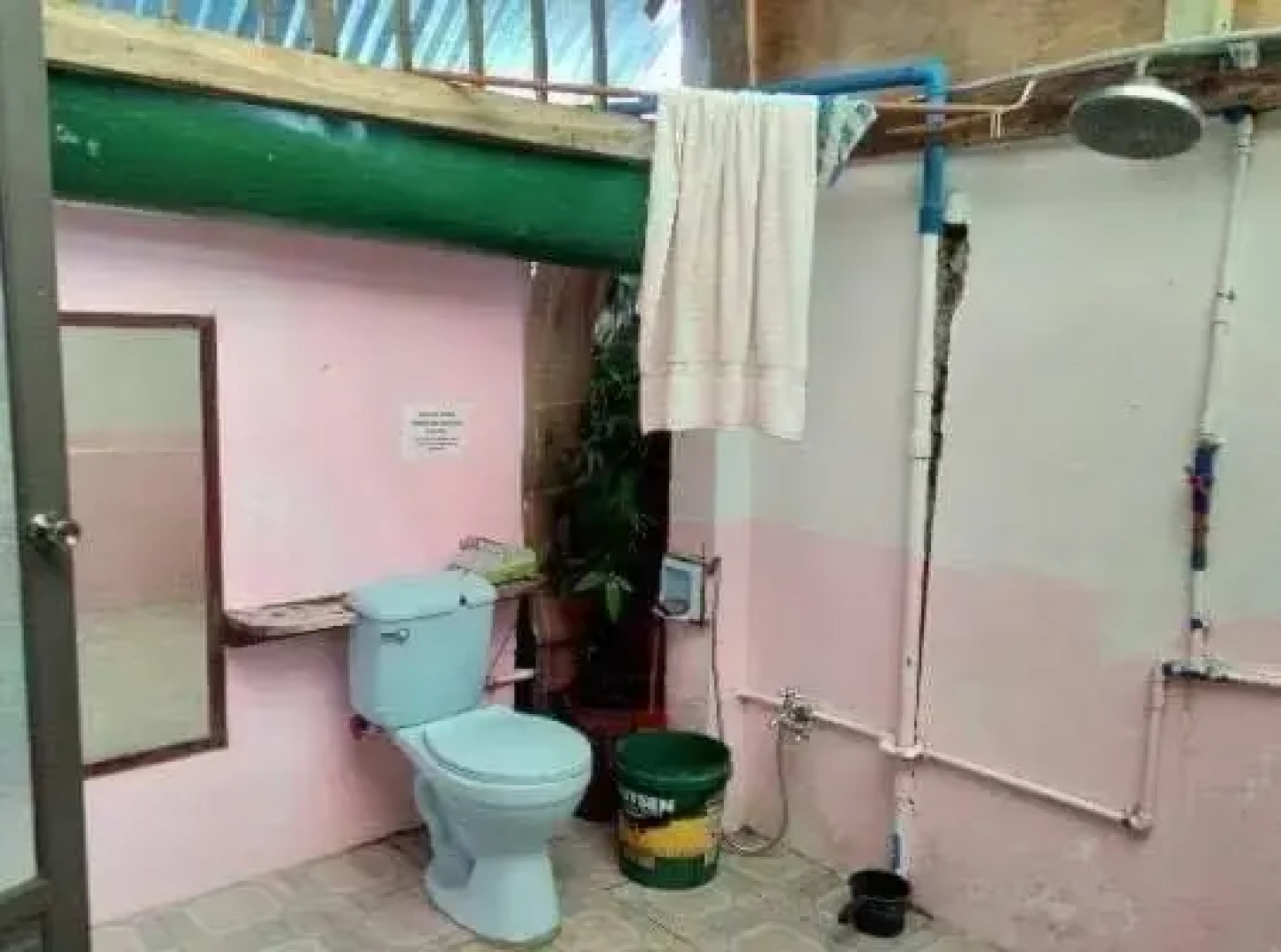 Phielle In-Home Calayo House Rental