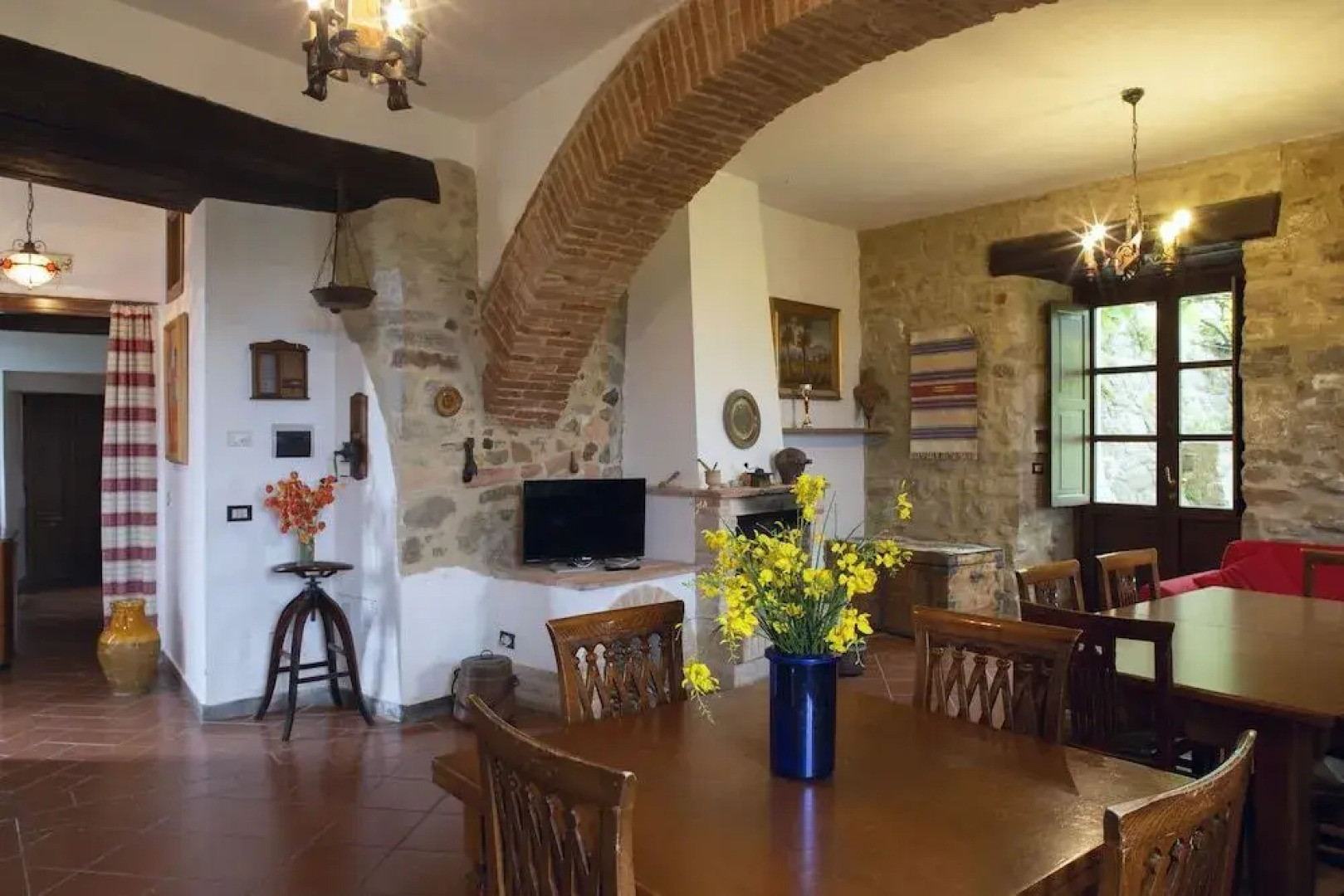 Castello di Cisterna