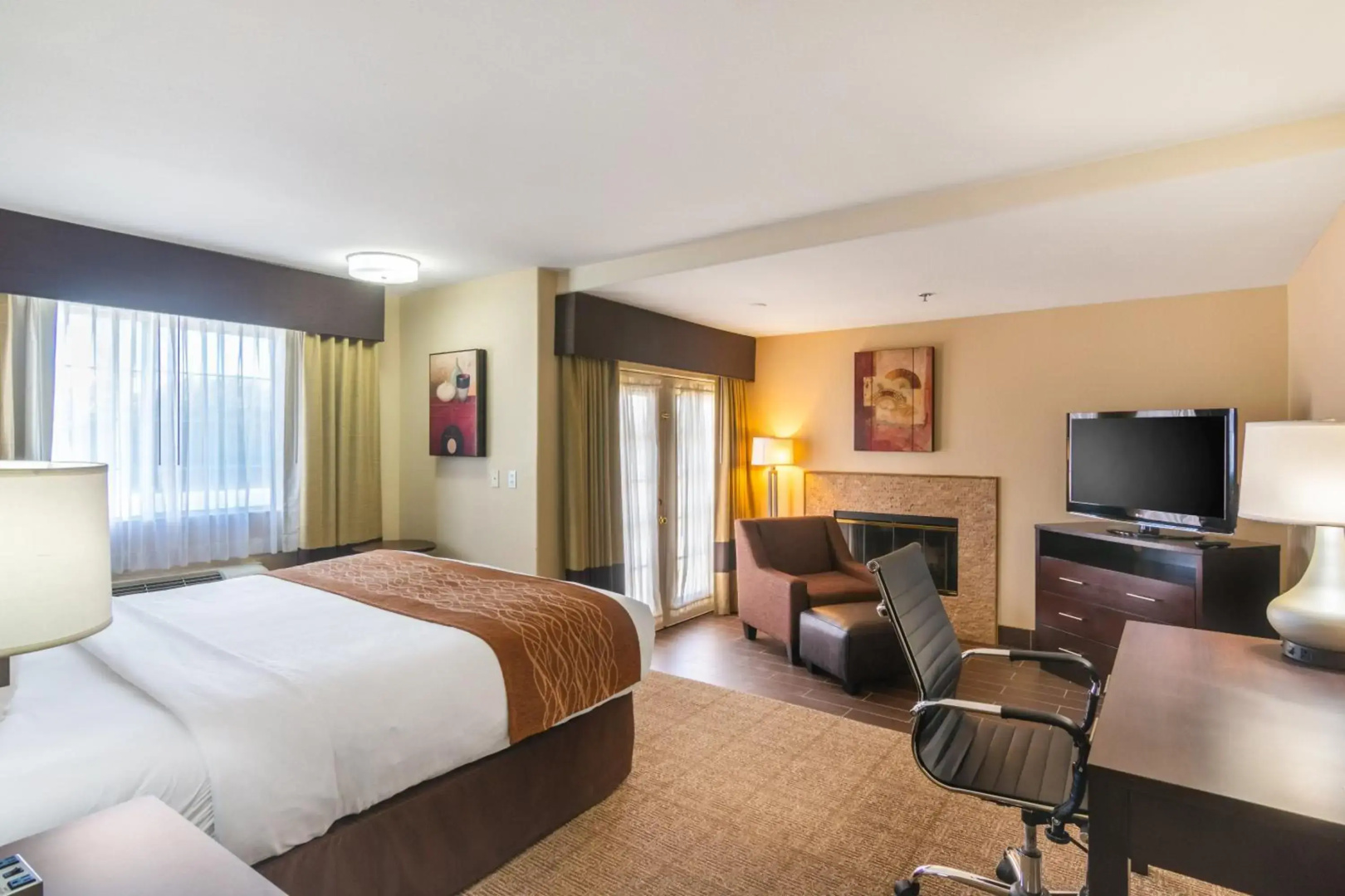 Comfort Inn & Suites