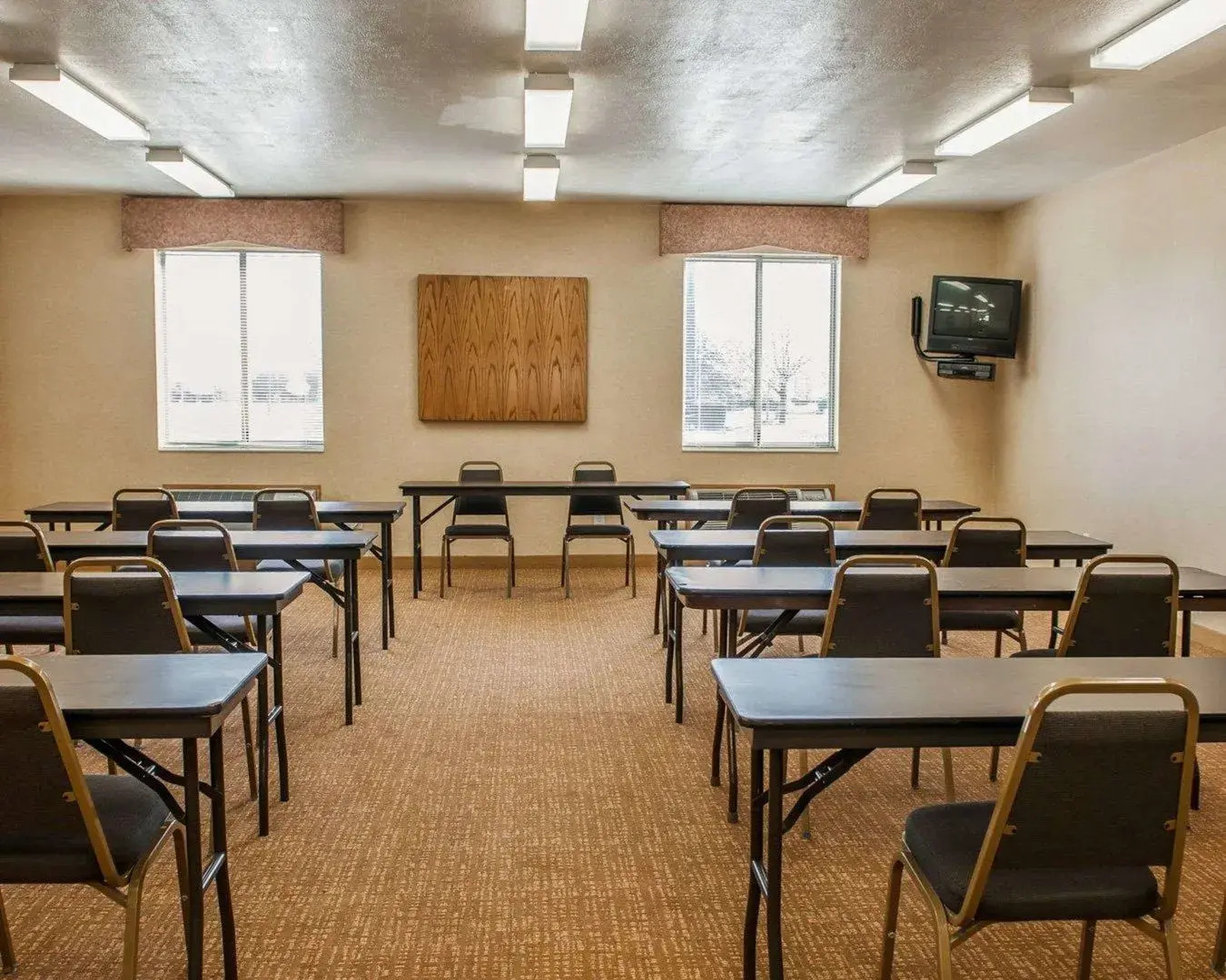 Spark by Hilton Indianapolis Northeast Fishers