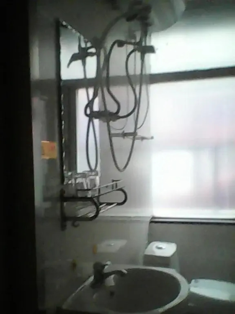 Changbaishan Huaying Business Hotel