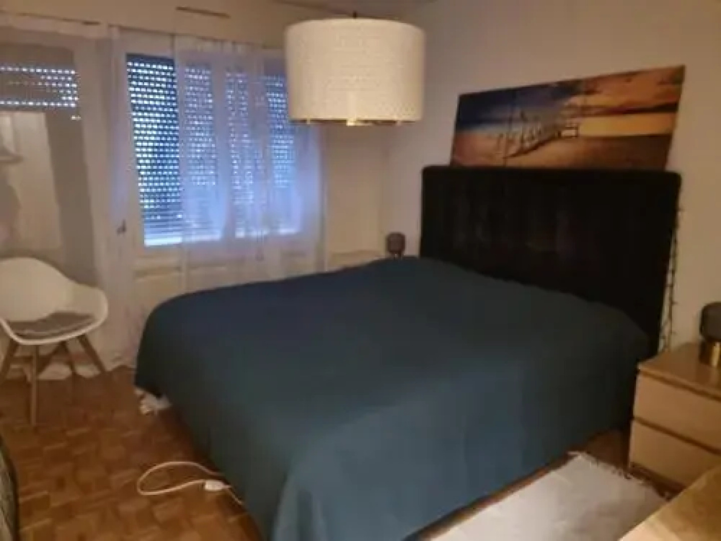 Lovely 2 bedroom flat 10 min from city Center