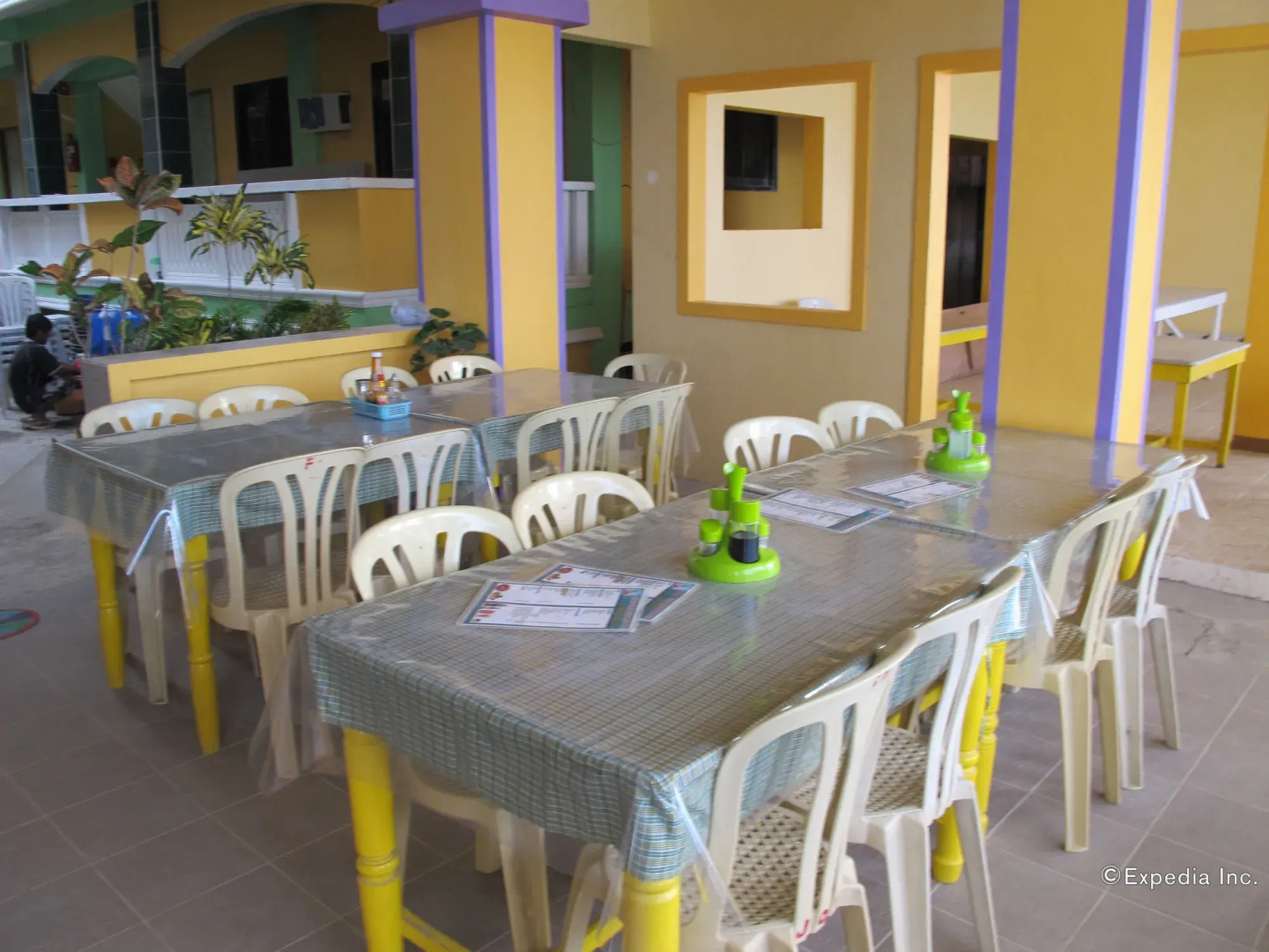 White Beach Hotel Puerto Galera powered by Cocotel