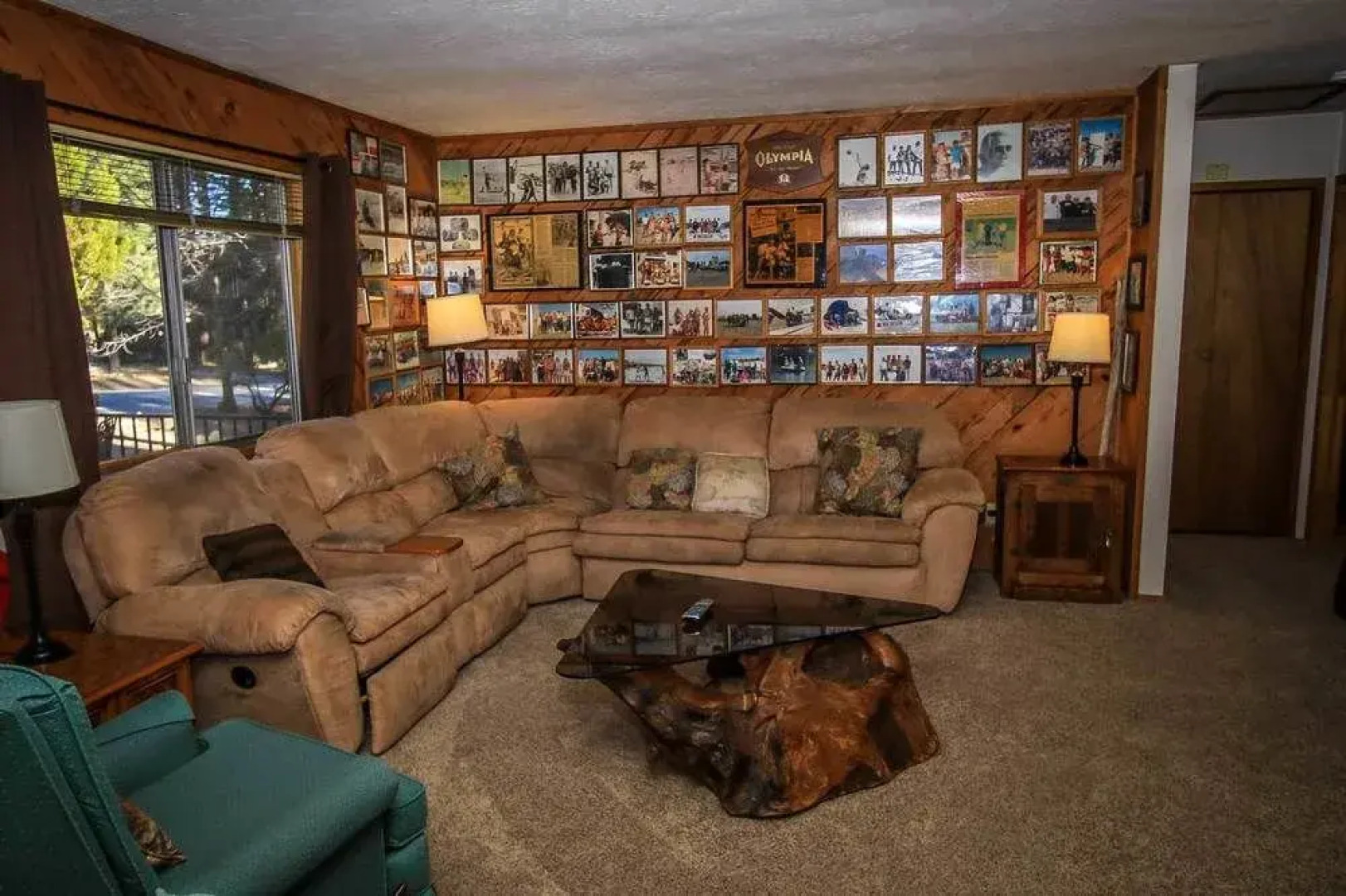 Popko's Place 1426 by RedAwning