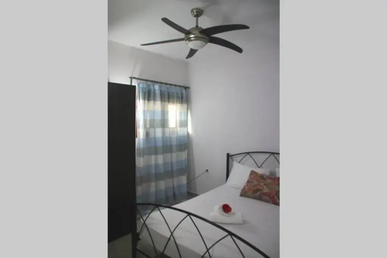 Pefkonas Apartments 100 m from the beach