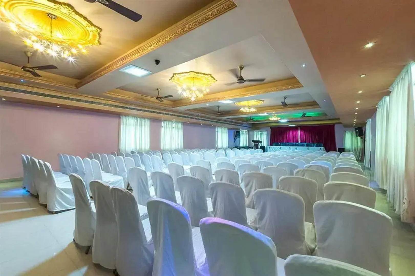 Hotel ABM Grande