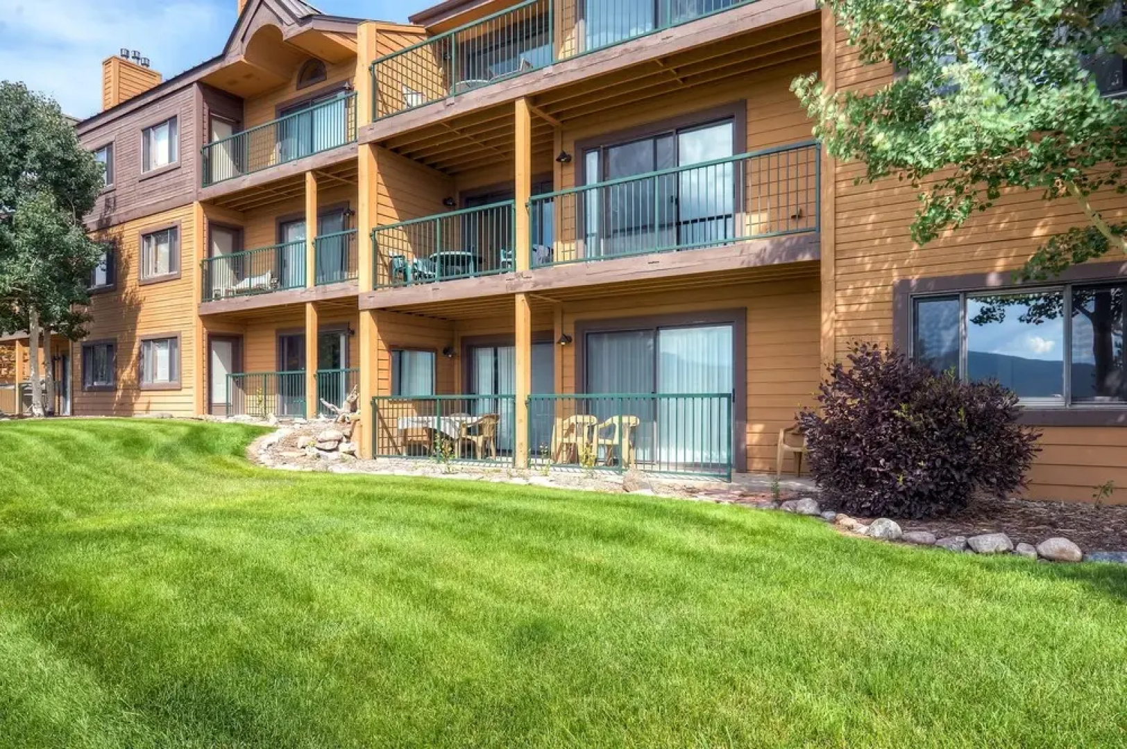 Lake Forest Condos by CRMR