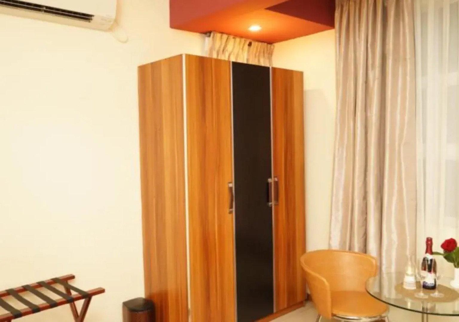 Surfview Raalhugandu