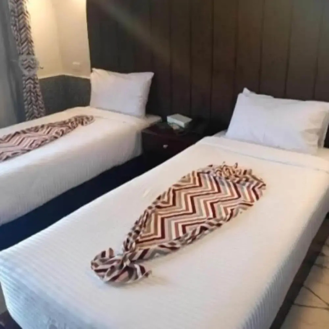 Dolphin Continental Hotel