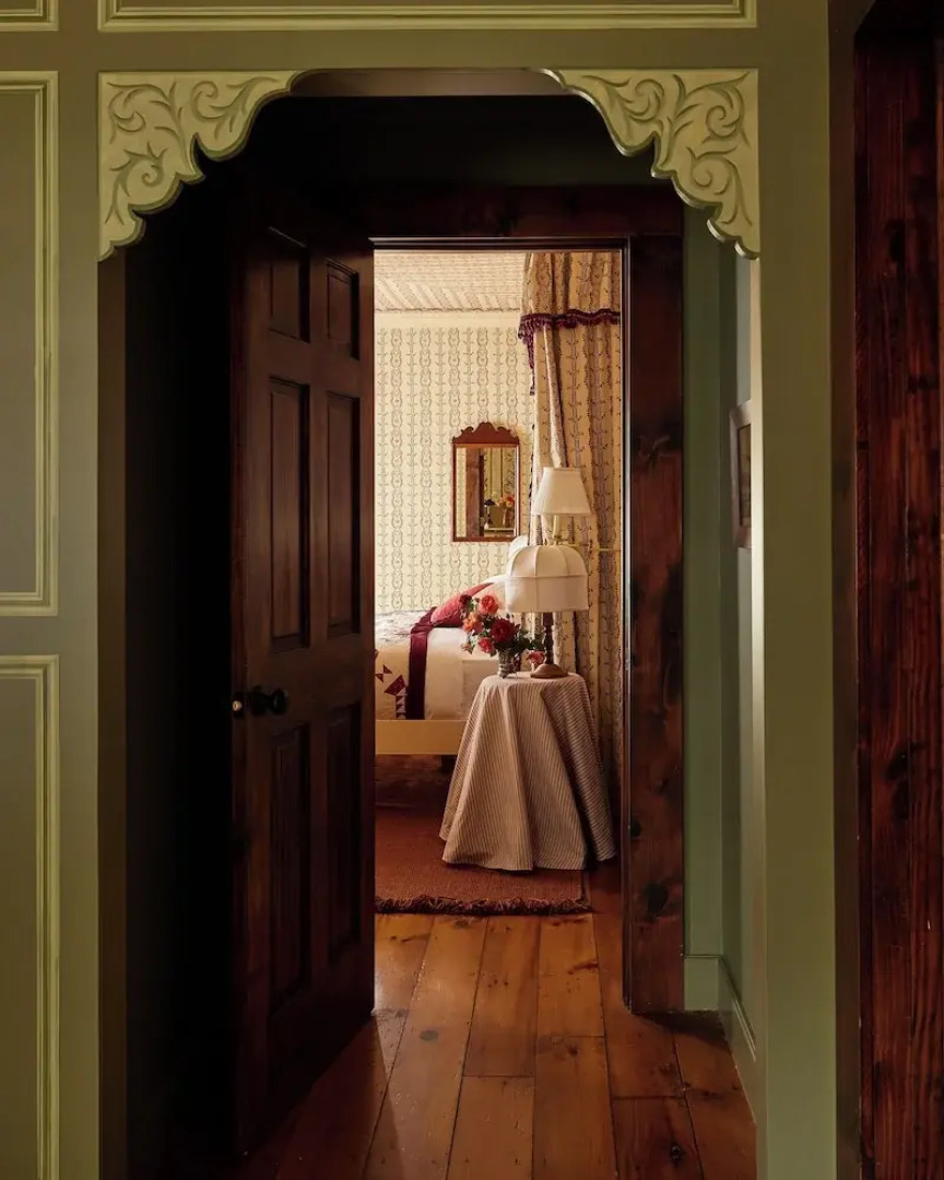 Six Bells Countryside Inn