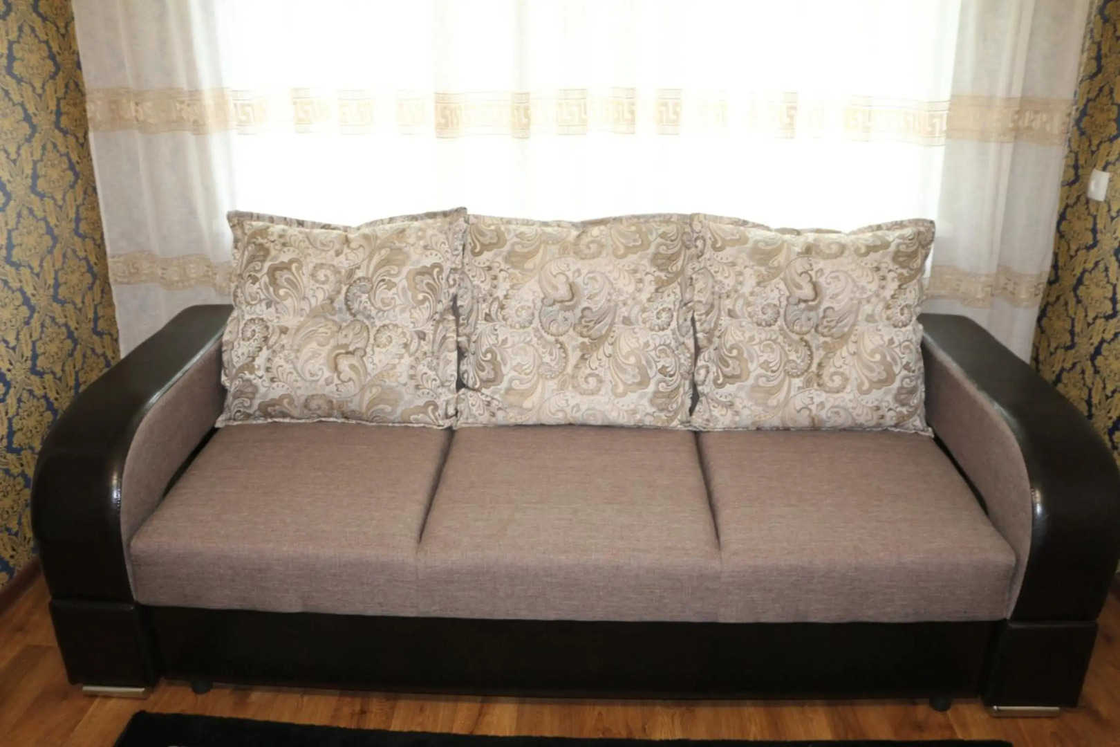 Apartment Alikhanova 38/3