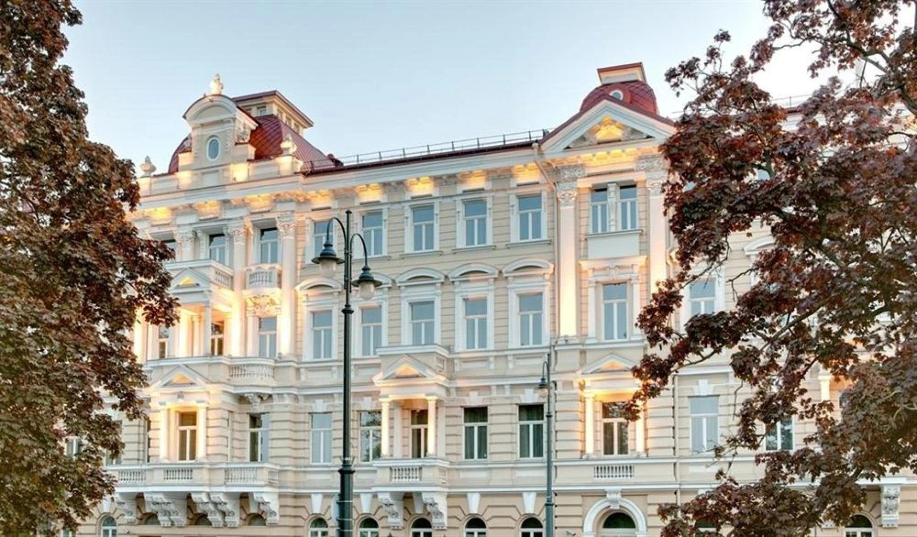 Grand Hotel Vilnius, Curio Collection by Hilton