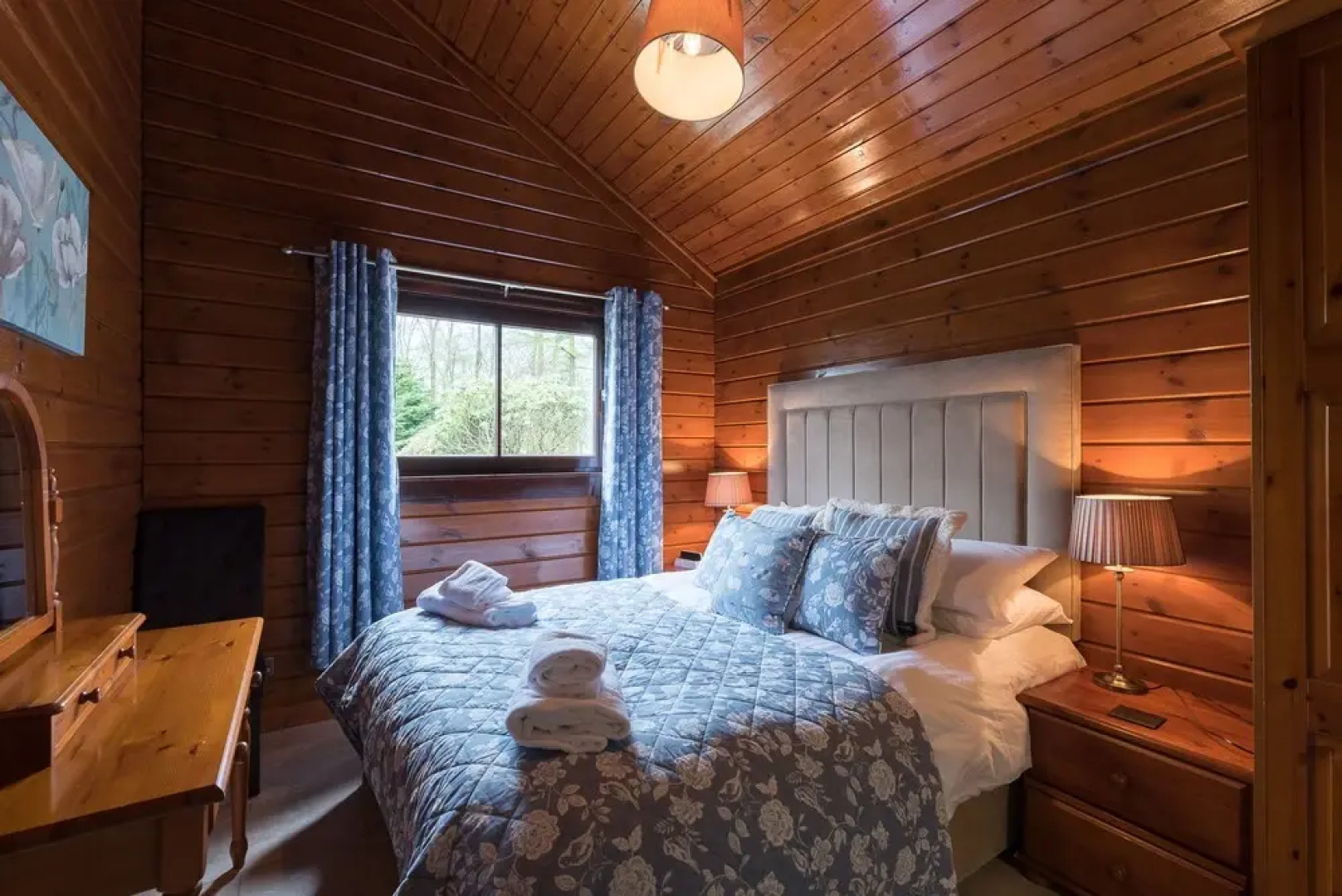 Lady Galloway Lodge 29 with Hot Tub, Newton Stewart