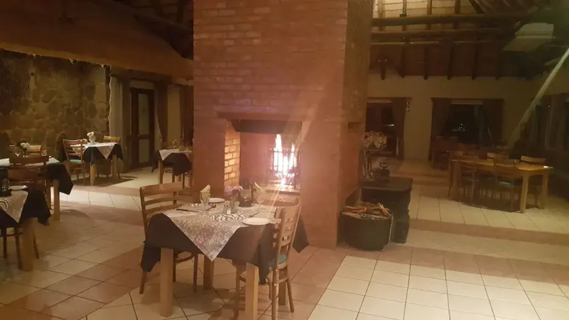 Woodlands Game Lodge
