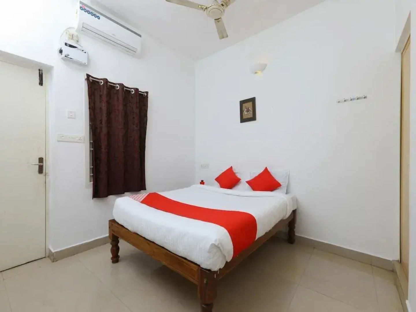 OYO 14440 Home Comfort 1BHK Near Auroville Beach