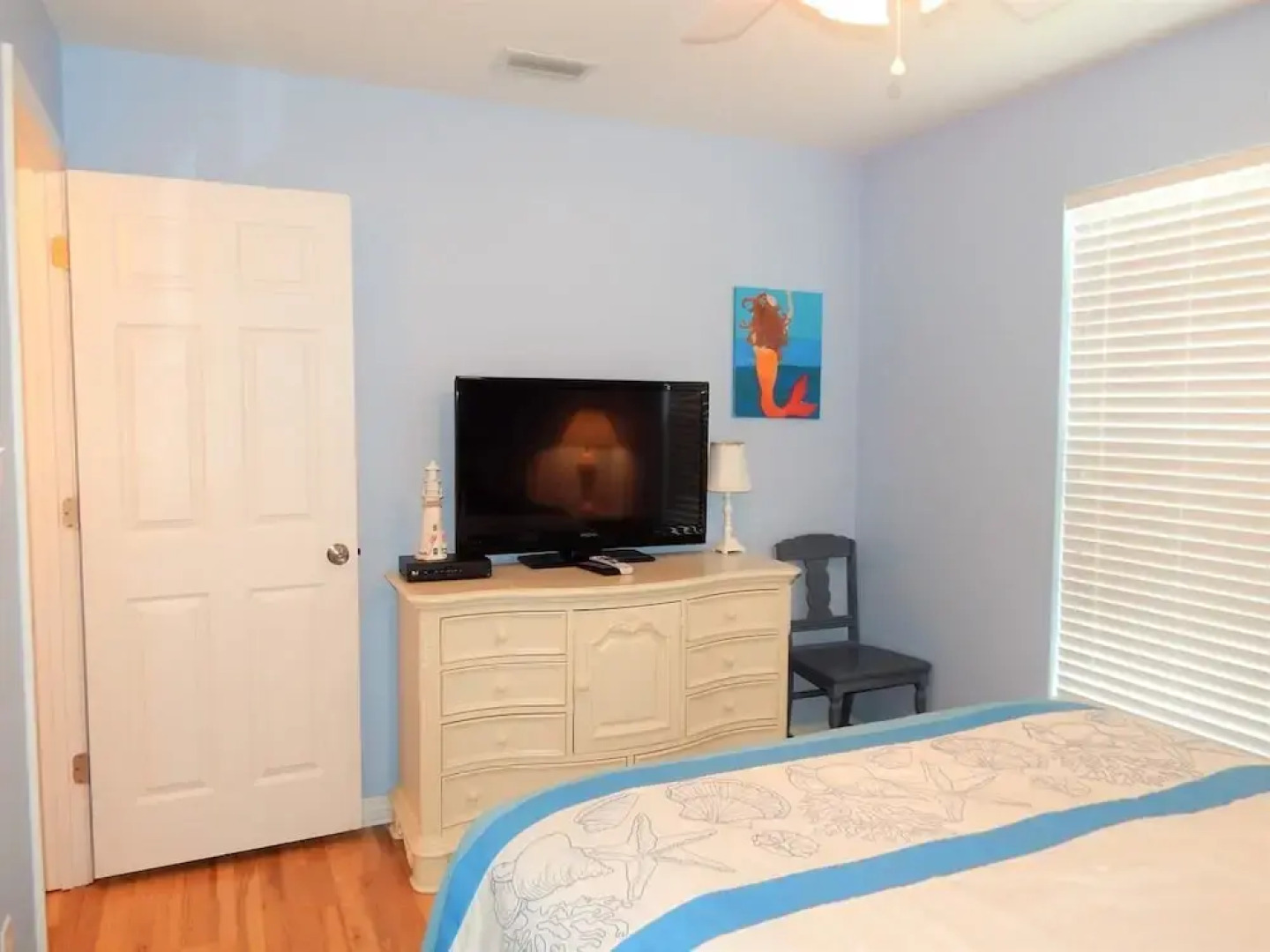 008 Sea Horsin Around