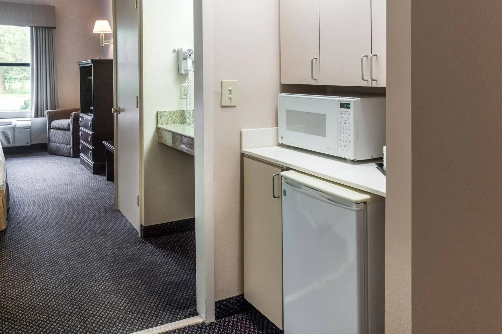Quality Suites Lake Wright - Norfolk Airport