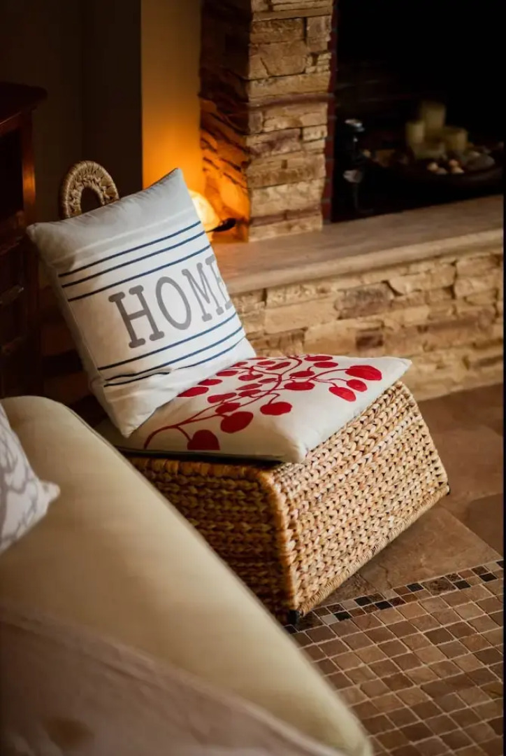 Zeusplace Fenias Nest House